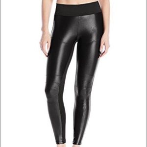 Koral High-Waist Legging